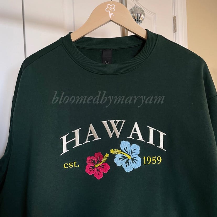 Hawaii Sweater image